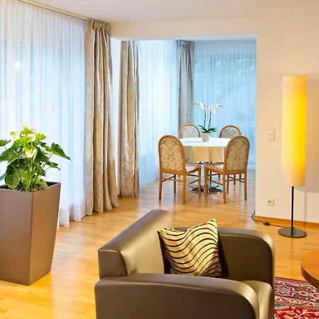 Penz West Apartment *